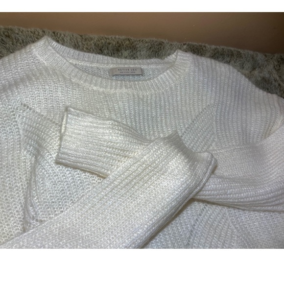 NWT Active USA Sweater - Picture 3 of 4